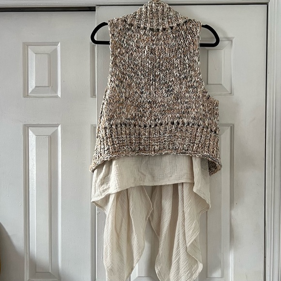 Anthropologie Knitted & Knotted Cable Sweater Vest - Picture 5 of 14